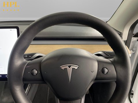 Tesla Model Y (Dual Motor) Long Range SUV 5dr Electric Auto 4WDE (384 bhp) 13