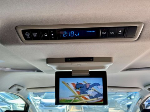 Toyota Vellfire 2.5 PETROL Z A EDITION 7 SEATS 73