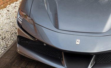 Ferrari SF90 Stradale 25