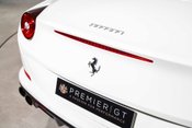 Ferrari California T. MAGNERIDE SUSPENSION. BESPOKE INTERIOR. TWO-TONE BODYWORK. CARPLAY. 56