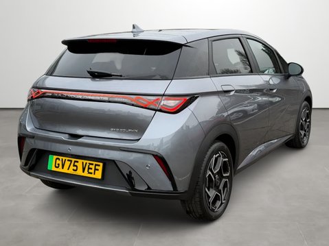 BYD Dolphin 150kW Design 60.4kWh 5dr Auto 8