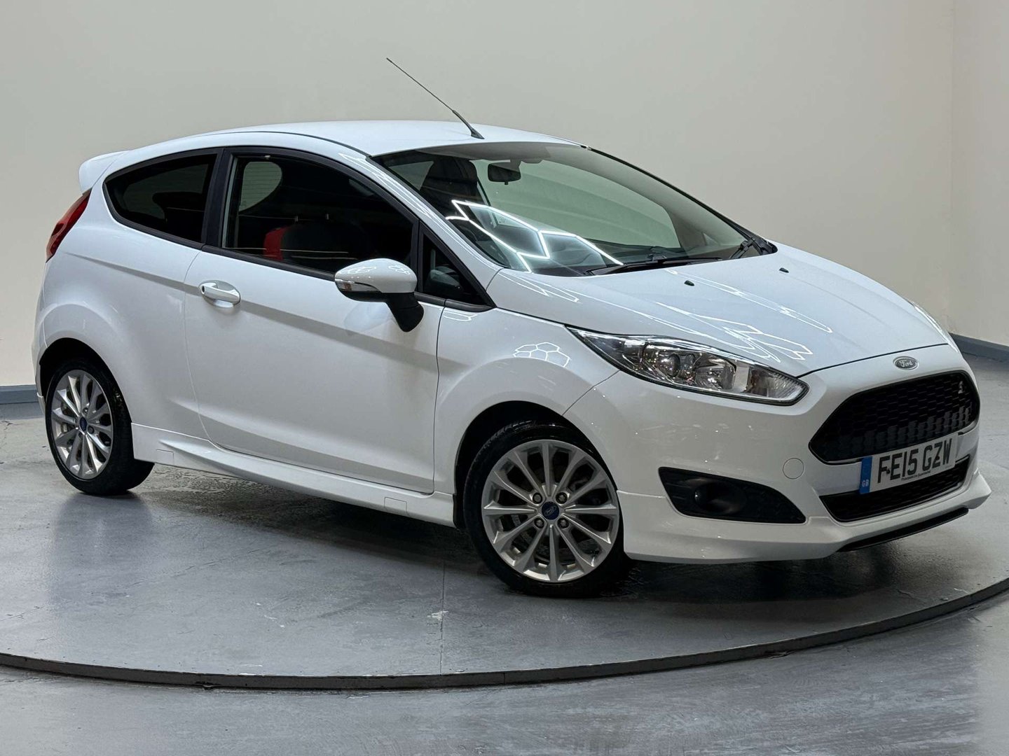 2015 Ford Fiesta