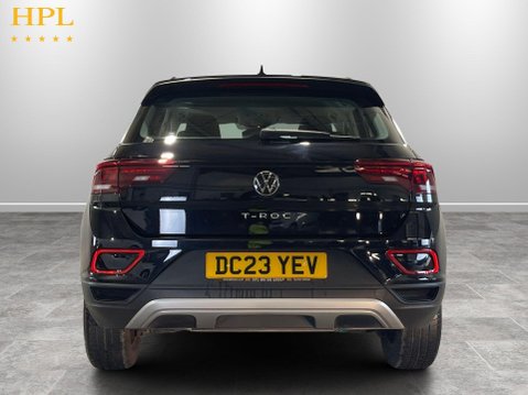 Volkswagen T-Roc 1.5 TSI Life SUV 5dr Petrol DSG Euro 6 (s/s) (150 ps) 6