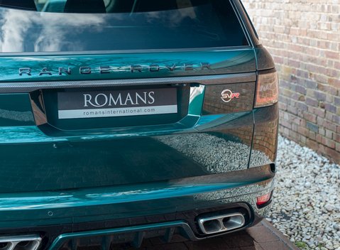 Land Rover Range Rover Sport SVR 32