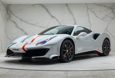 Ferrari 488 Pista Piloti