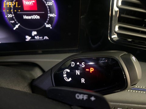 Volkswagen Tiguan 1.5 TSI eHybrid 19.7kWh R-Line SUV 5dr Petrol Plug-in Hybrid DSG Euro 6 (s/ 16