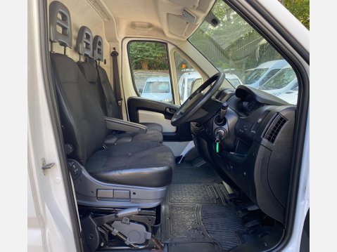 Peugeot Boxer 2.2 HDi 335 Professional Panel Van 5dr Diesel Manual L3 H2 Euro 5 (130 ps) 23