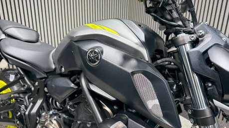 Yamaha MT-07 MT07 2018 ONLY 7K 1 OWNER FULL AKRAPOVIC LONG MOT 700CC 33