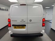 Vauxhall Vivaro 1.5 Vivaro F2900 Professional S/S 25