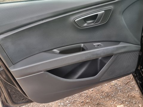 SEAT Leon ECOTSI FR TECHNOLOGY 16