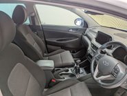 Hyundai TUCSON 1.6 Tucson SE Nav GDi 2WD 5dr 28