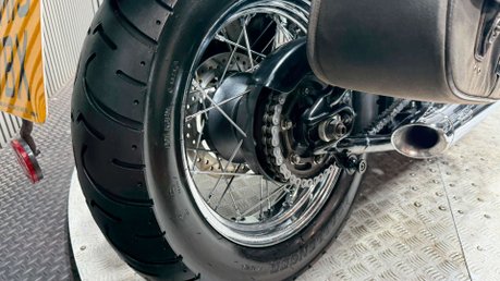 Triumph Speedmaster 2019 ONLY 24K LONG MOT PANNIERS SISSY BAR CRUISER ROADSTER 29