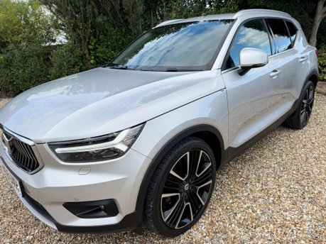 Volvo XC40 2.0 D4 Inscription Auto AWD Euro 6 (s/s) 5dr 5