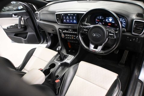 Kia Sportage 1.6 Sportage GT-Line CRDi ISG MHEV 5dr 17