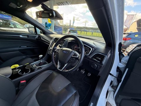 Ford Mondeo 2.0 TDCi ST-Line Edition Euro 6 (s/s) 5dr 10