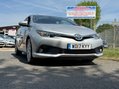 Toyota Auris VVT-I HYBRID BUSINESS EDITION TSS 31