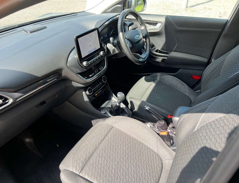 Ford Puma 1.0 Puma Titanium 5dr 35