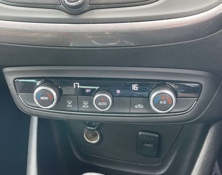 Vauxhall Crossland X 1.2 Crossland X Elite ecoTec T S/S Auto 5dr 34