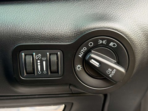 Maserati Quattroporte 3.0 Quattroporte DV6 Auto 4dr 42
