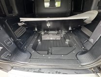 Land Rover Defender D250 | 3LT | AUTO | Nav | Heated Seats | 13