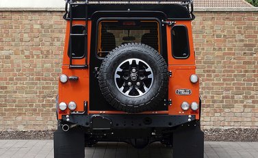 Land Rover 110 Adventure 17