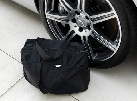 Mercedes-Benz SLS AMG 23