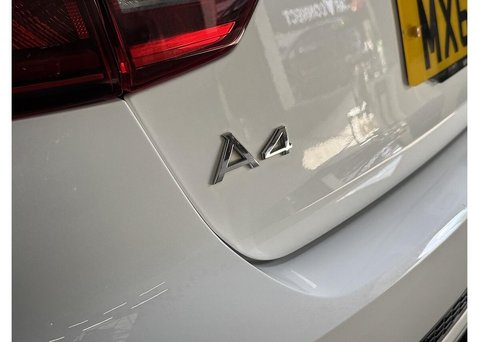 Audi A4 3.0 TDI V6 S line Estate 5dr Diesel S Tronic quattro Euro 6 (s/s) (218 ps) 19