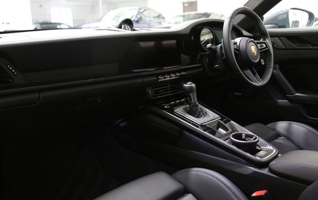 Porsche 911 GT3 Touring PDK - PCCB, Carbon Roof, Lift 4