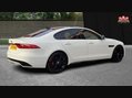 Jaguar XF R-DYNAMIC S 3