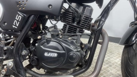 Um Scrambler 2022 ONLY 5K SPARES OR REPAIR GOOD RUNNING PROJECT BIKE 125CC 17
