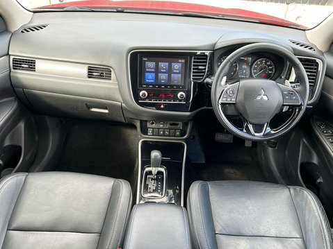 Mitsubishi Outlander EXCEED 10