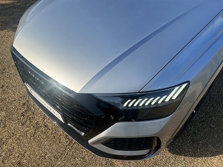 Audi Q8 RS VORSPRUNG TFSI QUATTRO MHEV 32