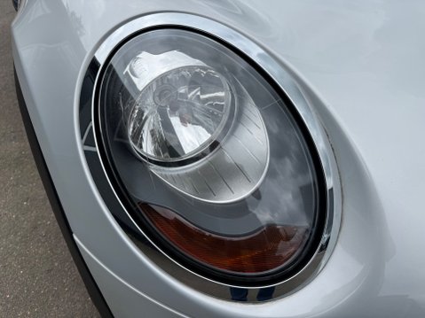 Mini Hatch COOPER 18