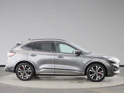 Ford Kuga ST-LINE X EDITION 4