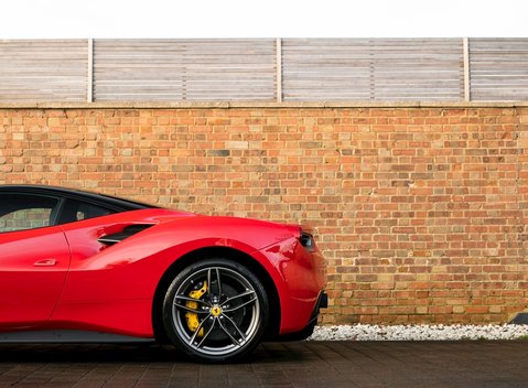 Ferrari 488 GTB 28