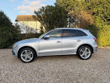 Audi Q5 2.0 TDI S line Plus S Tronic quattro Euro 5 (s/s) 5dr 5