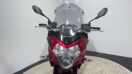 Aprilia Shiver GT 2011 ONLY 20K 1 OWNER NEW MOT VERY CLEAN SUPERMOTO 750CC 39