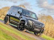 Land Rover Defender P400e XS Edition PHEV 19