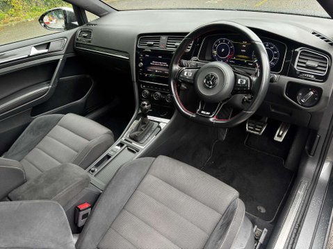 Volkswagen Golf 2.0 Golf R TSi Semi-Auto 4WD 3dr 18