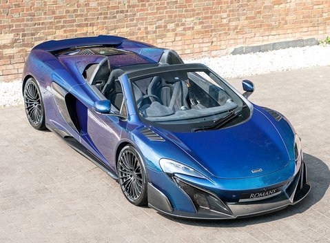 McLaren 675LT Spider MSO Carbon Series 6