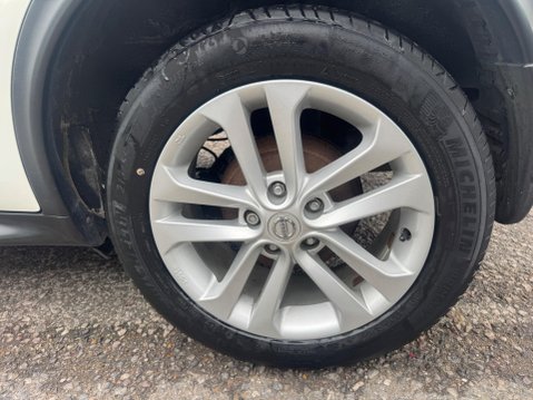 Nissan Juke 1.5 dCi N-Connecta SUV 5dr Diesel Manual Euro 6 (s/s) (110 ps) 23