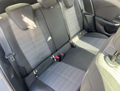 Vauxhall Corsa 1.2 Corsa SE 5dr 37