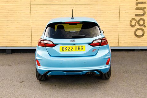 Ford Fiesta ST-3 6