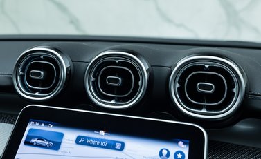 Mercedes-Benz C63 AMG S E NIGHT EDITION PREMIUM PLUS 22