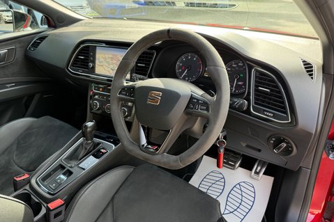 SEAT Leon TSI CUPRA 4DRIVE DSG ESTATE -BUCKET SEATS -CAMERA- SOUND -ACC -REVO STAGE 1 14