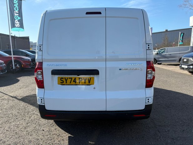 Maxus Deliver 3 90 kW L1H1 50.2kWh auto 3