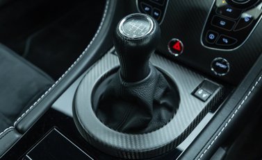 Aston Martin Vantage GT8 20