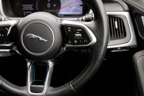 Jaguar I-Pace S 21
