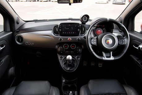 Abarth 500 595 TURISMO