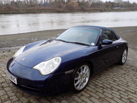 Porsche 911 CARRERA 2 CONVERTIBLE 53